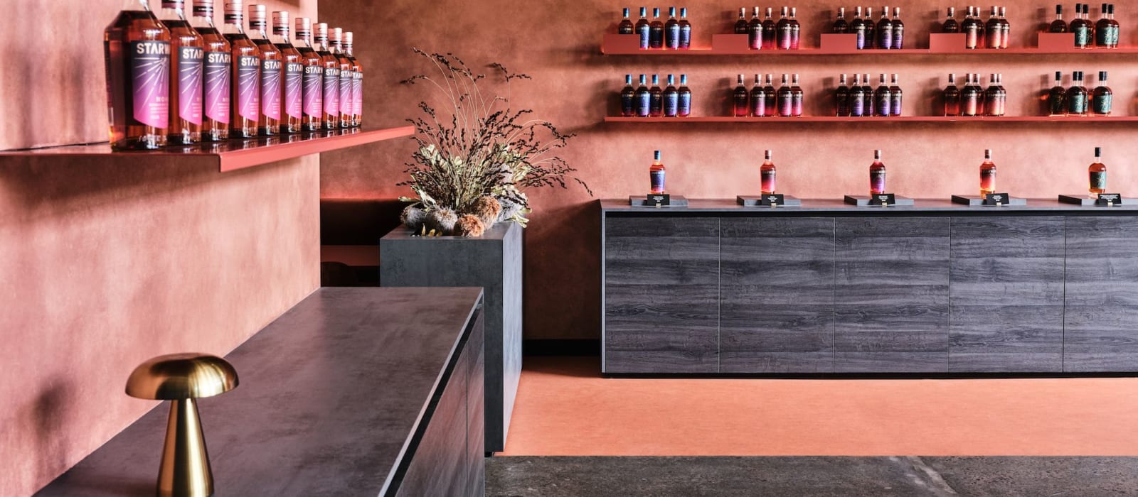 Winter '24 Cocktails &amp; Canapés at Starward